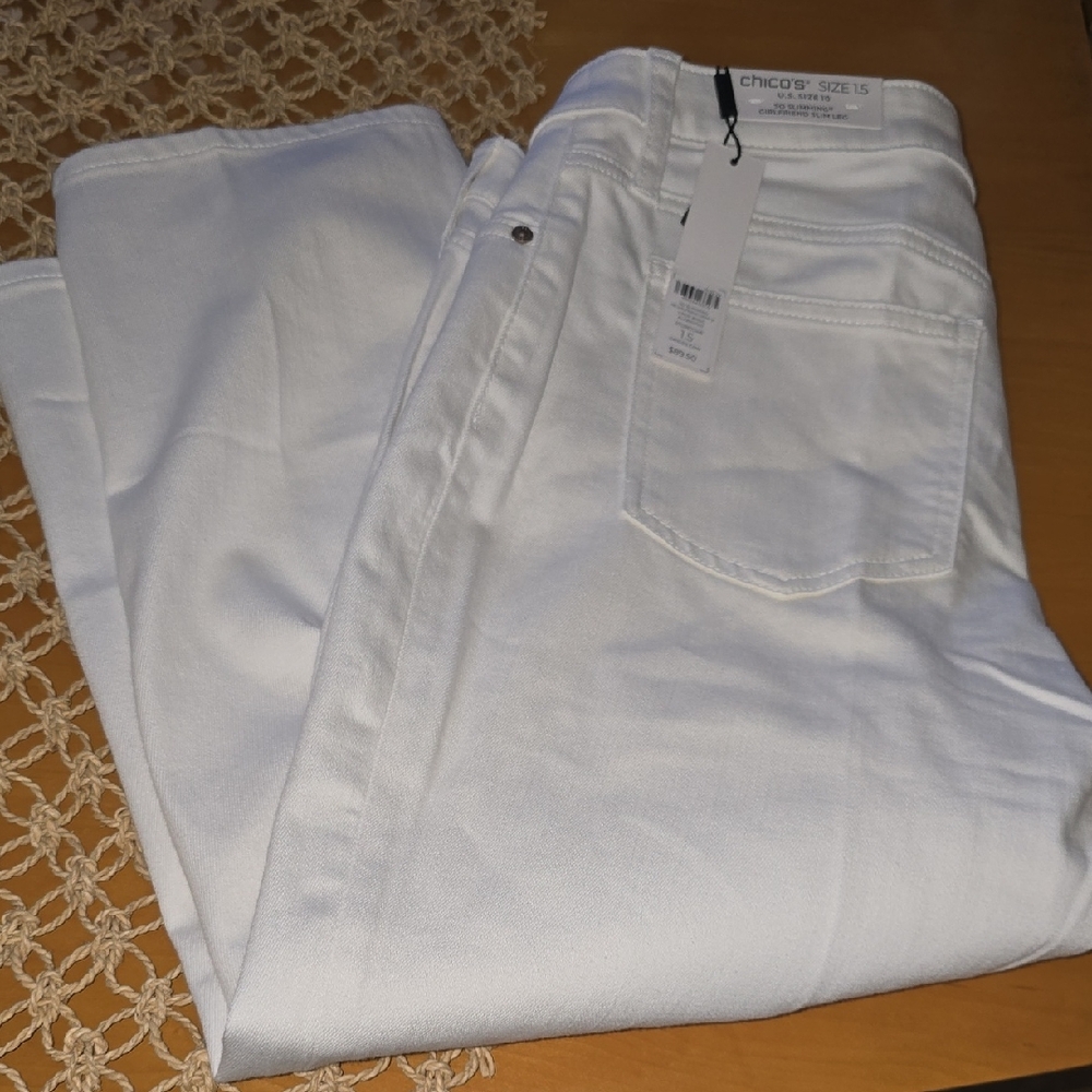 Chico's Crisp White Men's Straight Jeans